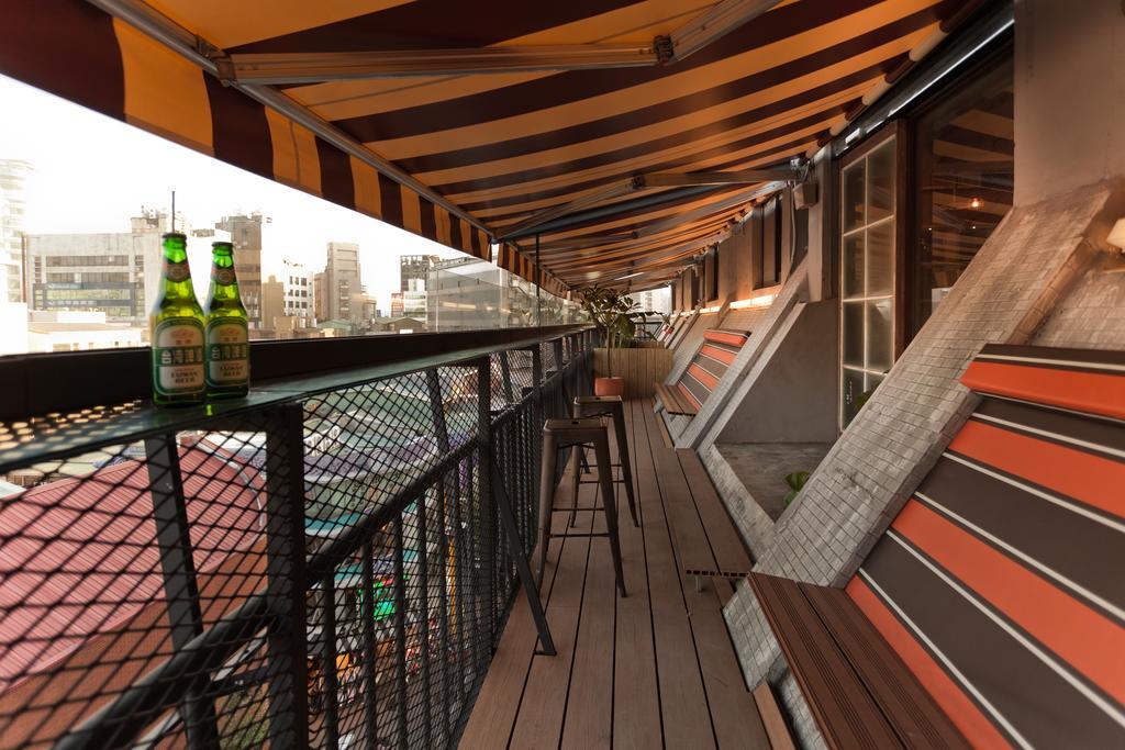 Ximen Wow Hostel Taipei Luaran gambar
